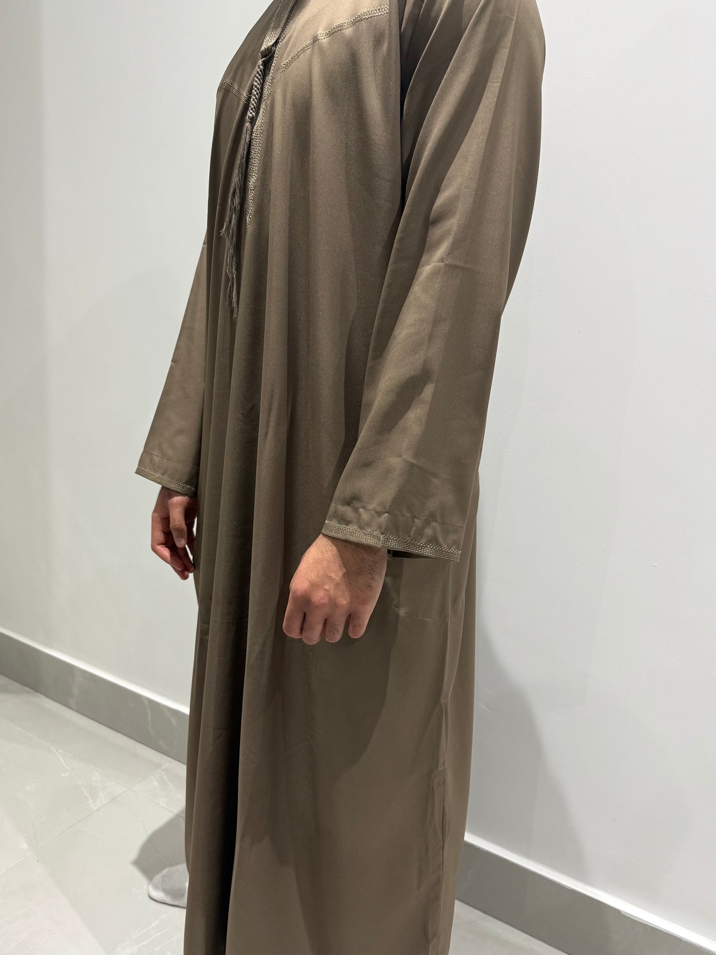 Brown Thobe